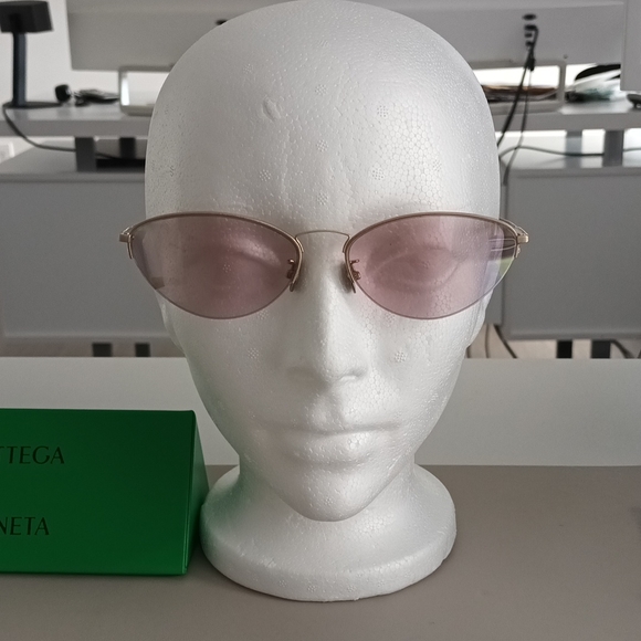 NWT BV0245s 003 Gold Pink - Picture 6 of 13